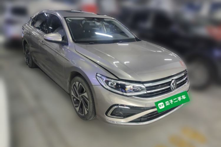 Used Volkswagen Bora 2023 200TSI DSG SmartDrive PRO Edition Front Right 45 Deg