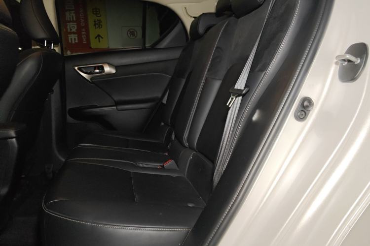 Used Lexus CT 2017 CT200h Comfort Edition Monochrome China V Standard Left Rear Seat