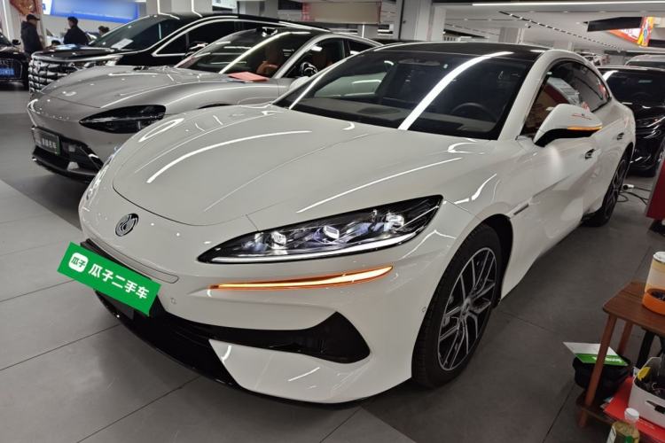 Used Denza Z9 2024 1100 km Four-Wheel Drive Max Version