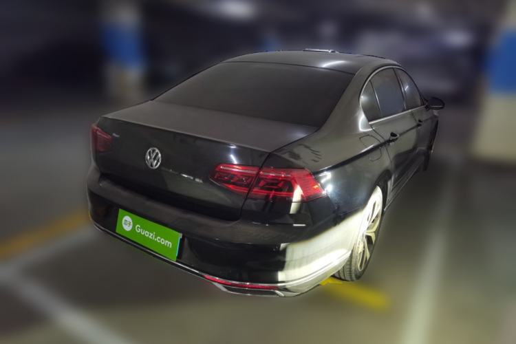 Used Volkswagen Magotan 2017 330TSI DSG Luxury Model