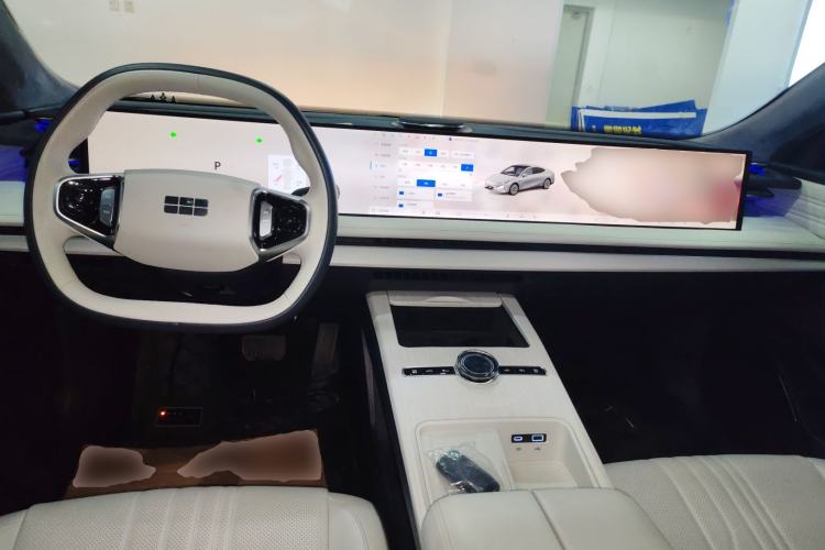 Used Geely Galaxy E8 2024 550 km Range Rear-Drive MAX