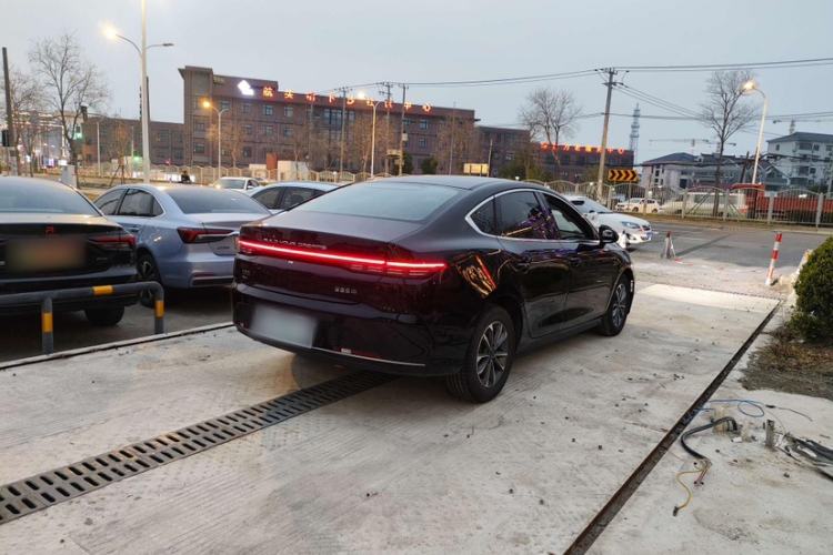 Used BYD Destroyer 05 2024 HONOR Edition DM-i 55KM Luxury Model Exterior 4