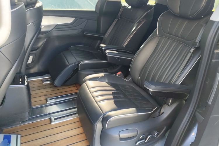 Used Roewe iMAX8 2021 400TGI Supreme Series Prestige Edition