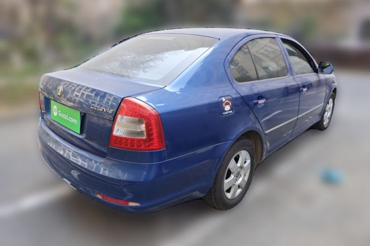 Used Skoda Octavia 2012 1.6L Manual Yijun Edition Rear Right 45 Deg