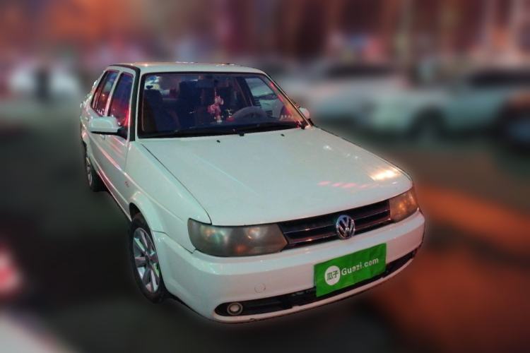 Used Volkswagen Jetta 2012 1.6L Collector's Edition Front Right 45 Deg