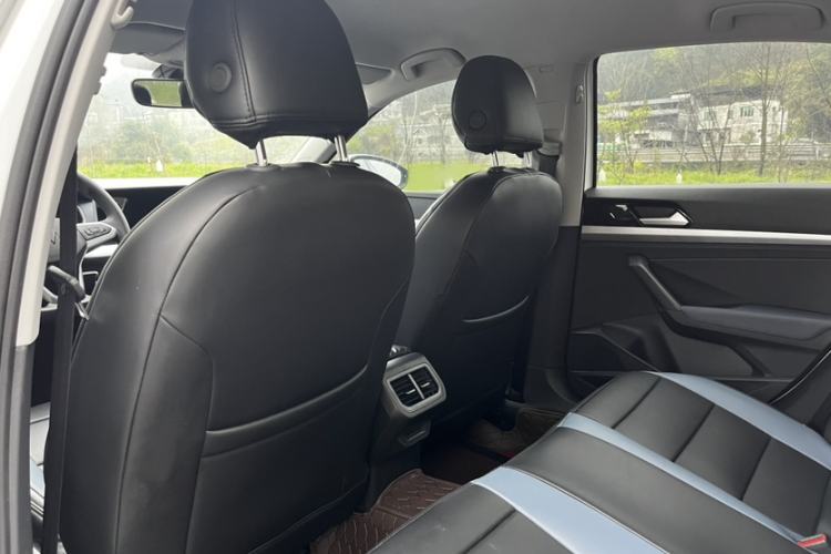 Used Volkswagen Lavida 2024 1.5L Automatic DeYi Edition Interior 3