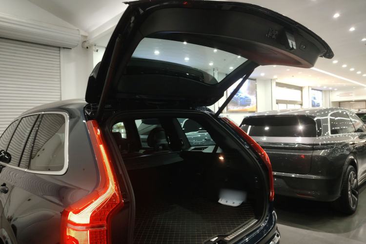 Used Volvo XC90 New Energy 2025 T8 Luxury Prestige 7-Seater