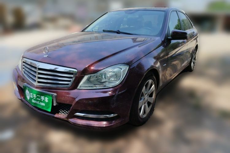 Used Mercedes-Benz C-Class 2010 C 180K Classic model
