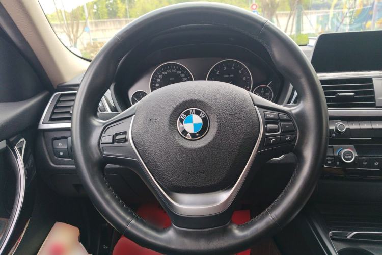 Used BMW 3 Series 2018 320Li Fashion Model
