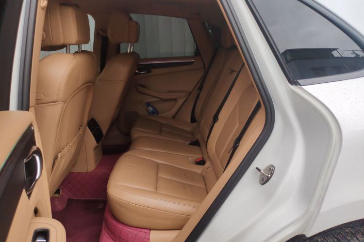 Used Porsche Macan 2016 Macan 2.0T Left Rear Seat