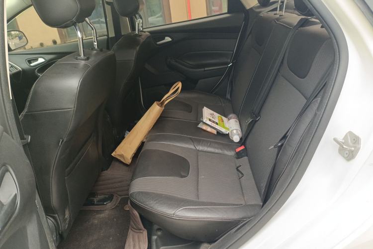 Used Ford Focus 2012 Sedan 1.6L Automatic Fashion Edition Left Rear Seat