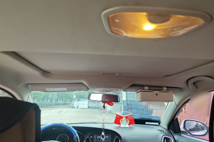 Used GAC Trumpchi GA3S Vision 2016 200T Manual Luxury ESP Edition
