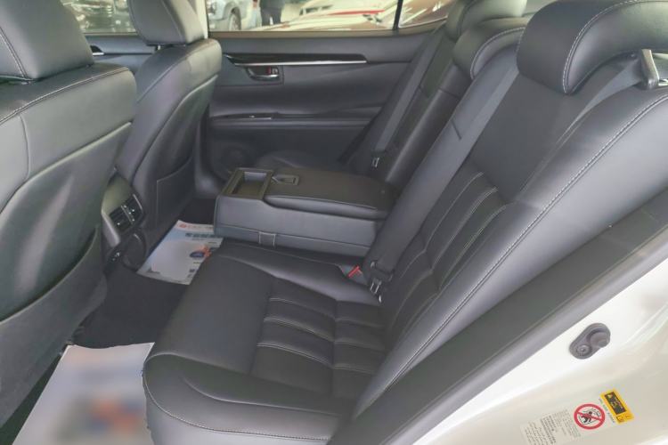 Used Lexus ES 2015 200 Elite Edition
