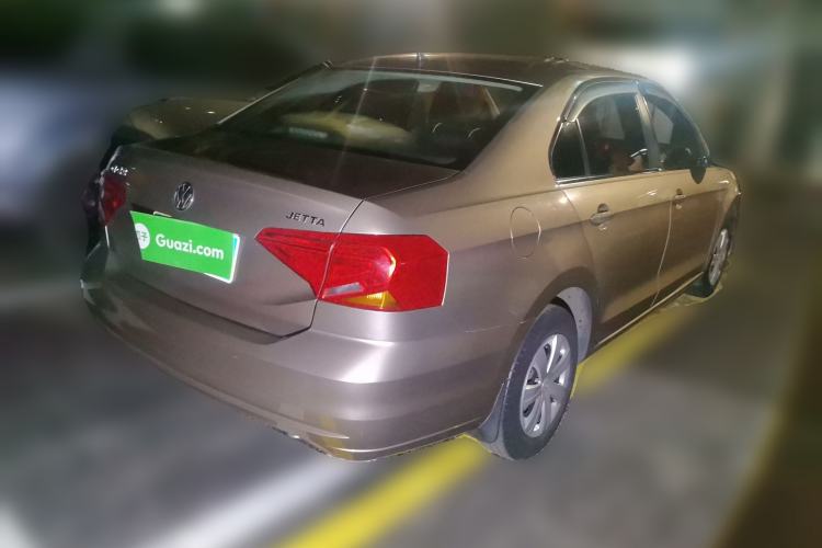 Used Volkswagen Jetta 2017 1.4L Manual Fashion Edition
