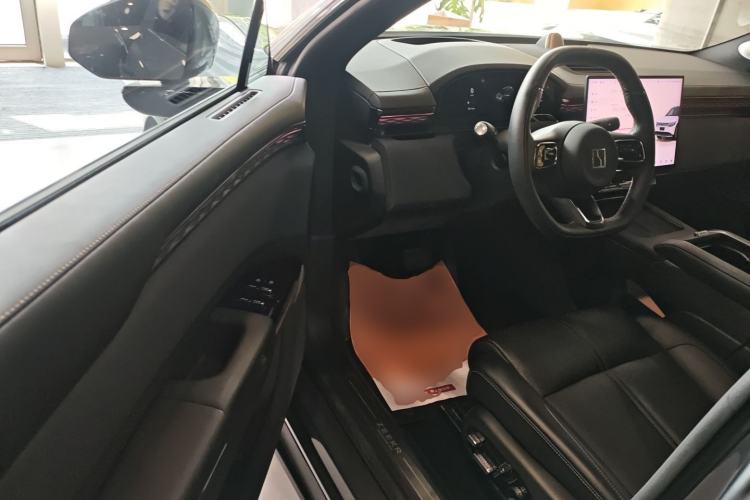 Used Zeekr 7X 2025 100 kWh Long-Range Rear-Wheel Drive with Intelligent Driving Features Driver Seat