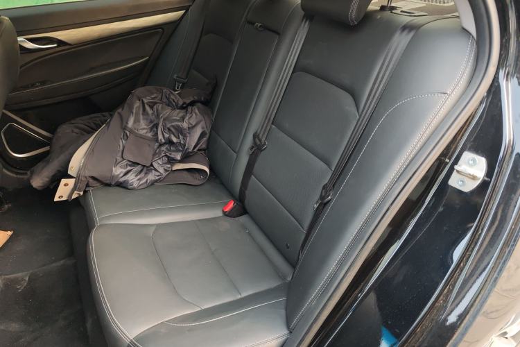 Used Geely Auto Emgrand 2019 Leading Edition 1.5L Manual Upgraded Connectivity Model China V Standard
