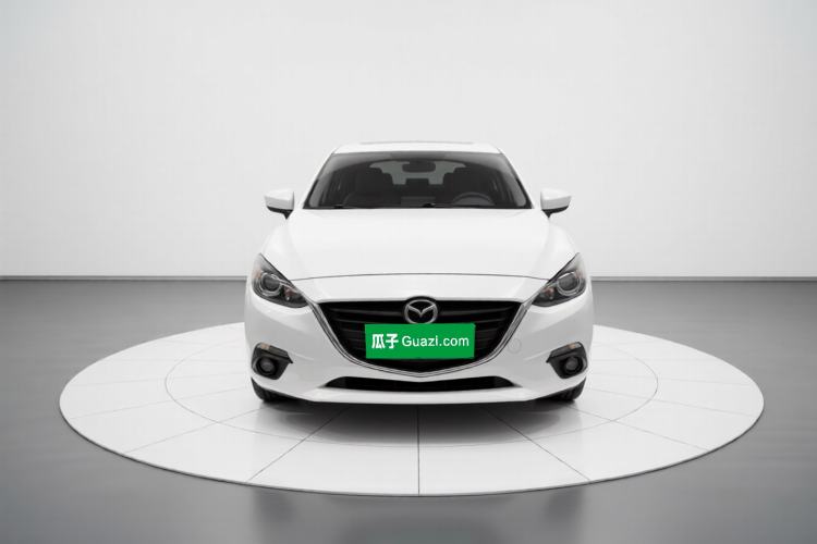 Used Mazda 3 Axela 2014 Sedan 1.5L Automatic Luxury Model