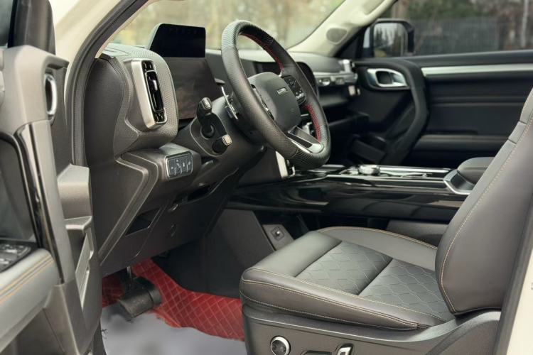 Used Haval DARGO 2021 2.0T DCT 4x4 Chinese Rural Dog Edition