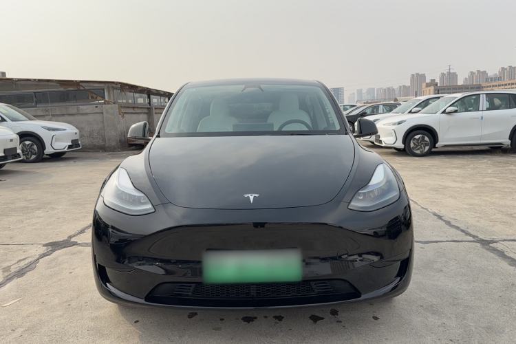 Used Tesla Model Y 2022 Rear-Wheel-Drive Version
