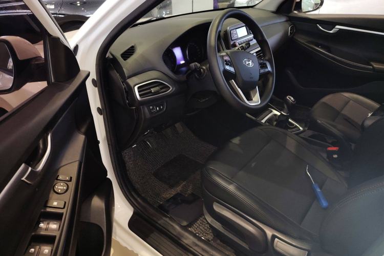 Used Hyundai Celesta 2017 1.6L Manual Enjoyment Edition GLS