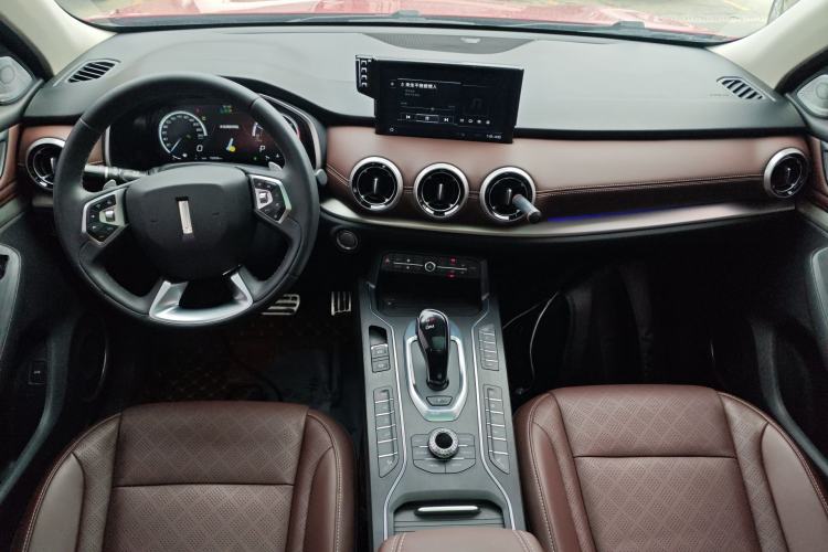 Used Wey VV6 2018 2.0T Four-Wheel Drive Flagship Version China V Standard Center Console