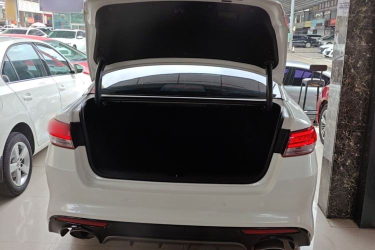 Used Kia K5 2016 1.6T Automatic LUX
