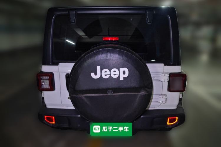 Used Jeep Wrangler 2019 2.0T Sahara 4-Door Version China V Standard