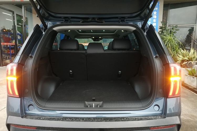 Used AION V 2024 Aion Tyrannosaurus 650 LiDAR Edition