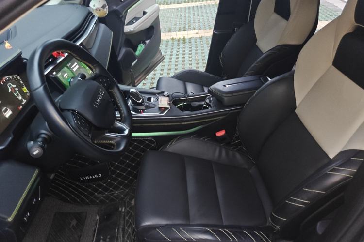 Used Lynk & Co 05 2020 2.0TD Two-Wheel Drive Shine Halo Left Front Seat