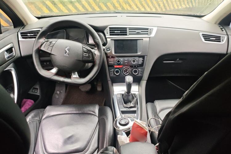 Used DS 6 2016 1.6T Luxury Edition THP160