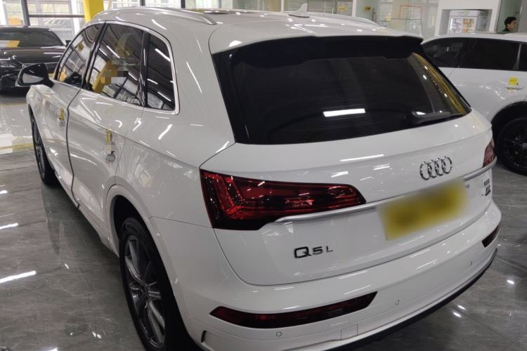 Used Audi Q5L 2021 40 TFSI Fashion Dynamic Model