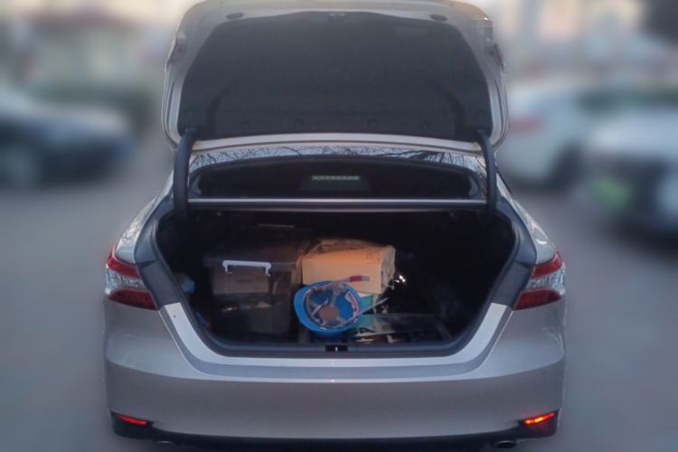 Used Toyota Camry 2021 2.0G Luxury Edition