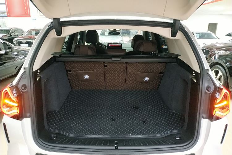 Used BMW X3 2023 xDrive30i Leading Model M Night Edition Package Trunk