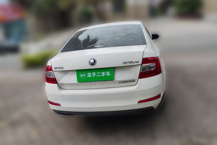 Used Skoda Octavia 2017 Classic Model 1.6L Automatic Standard Edition