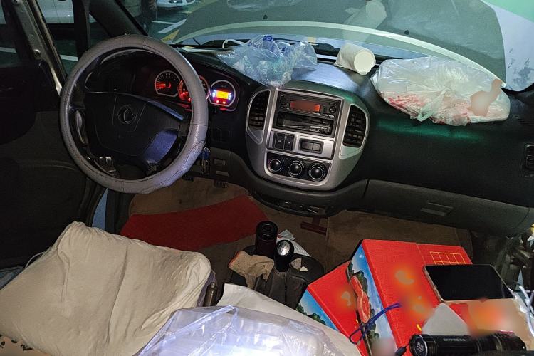 Used FORTHING Lingzhi 2014 M5 Q7 2.0L 7-seat Long-wheelbase Comfort Version