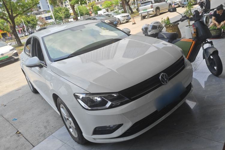 Used Volkswagen Lamando 2015 230TSI DSG Fashion Edition