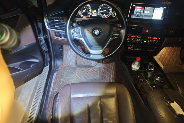 Used BMW X5 2018 xDrive28i
