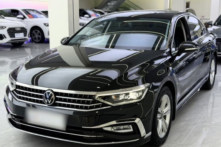 Used Volkswagen Magotan 2023 2 Million Units Limited-Edition 280TSI DSG Comfort Version