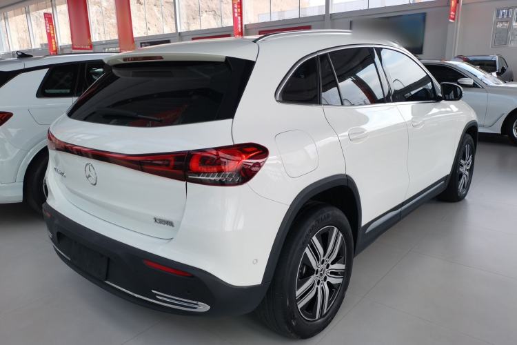 Used Mercedes-Benz EQA 2022 EQA 260 Rear Right 45 Deg