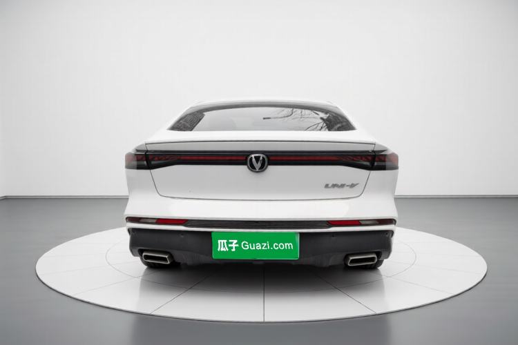 Used CHANGAN UNI-V 2024 1.5T Prestige Edition
