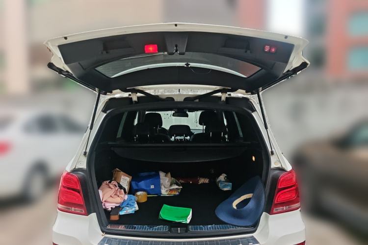 Used Mercedes-Benz GLK-Class 2015 GLK 300 4MATIC Fashion Edition Ultimate Version Trunk