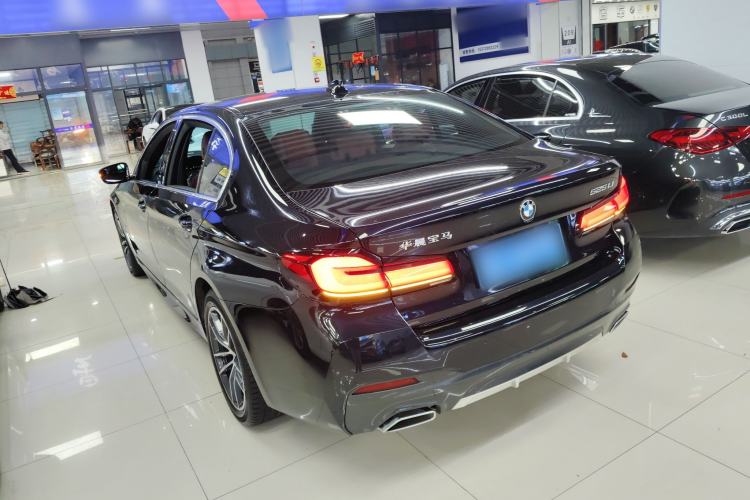 Used BMW 5 Series 2022 Second Facelift 525Li M Sport Package
