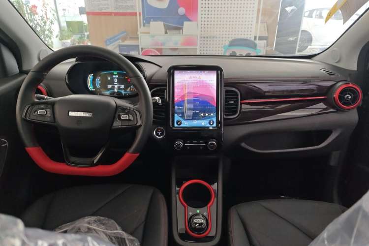 Used Chery New Energy Little Ant 2022 Revised Version Sweet Pink Edition Half-Sugar Version Lithium Iron Phosphate 30.7 kWh 30 kW 301 km