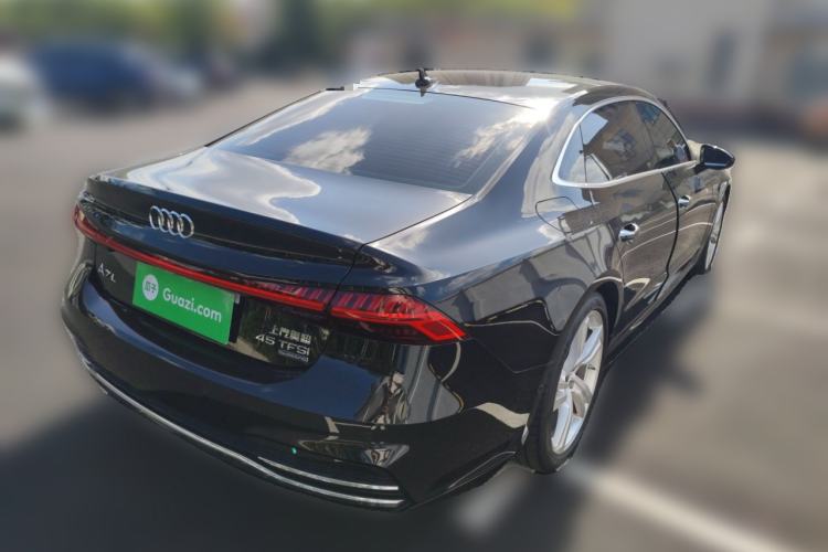 Used Audi A7L 2024 45TFSI quattro S-line Visionary Edition Flow Crystal Package Rear Right 45 Deg