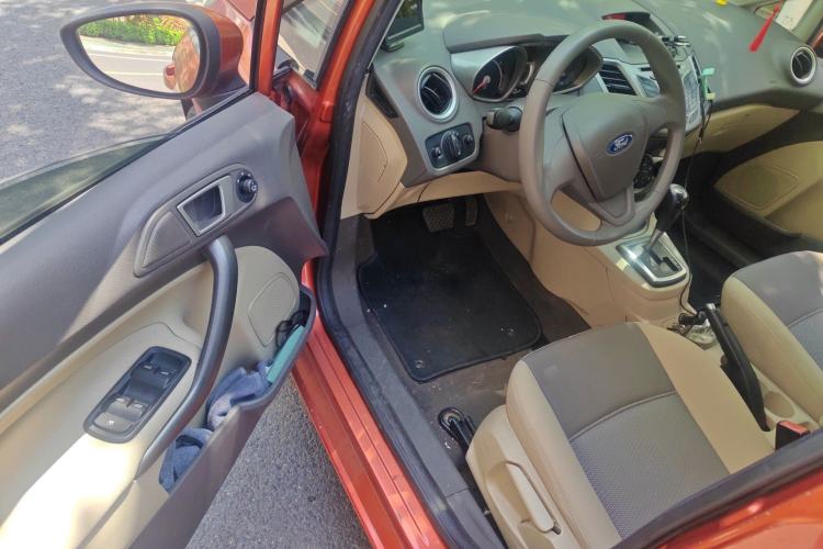 Used Ford Fiesta 2011 Hatchback 1.5L Automatic Fashion Edition