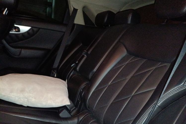 Used Infiniti QX70 2013 3.7L Standard Edition Left Rear Seat