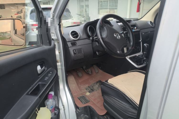 Used CHANGAN KAICHENG Ruixing M70 2019 1.5L Comfort Version 6-Seater China VI Standard Flat Roof Liftback Doors – DAM15KL