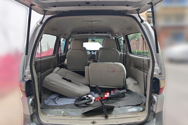 Used JAC Group Refine 2011 2.4L Colorful Journey Gasoline Standard Edition HFC4GA1-C
