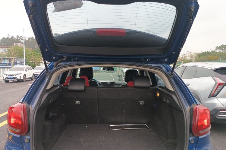 Used Qoros 5 2018 Revised Version 1.6T Automatic Leading Edition