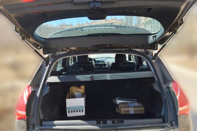 Used Peugeot 3008 2013 1.6THP Automatic Prestige Edition Trunk